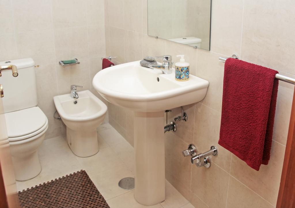 Apartamento Independente Praia & Porto - Limpo E Seguro Matosinhos  Habitación foto